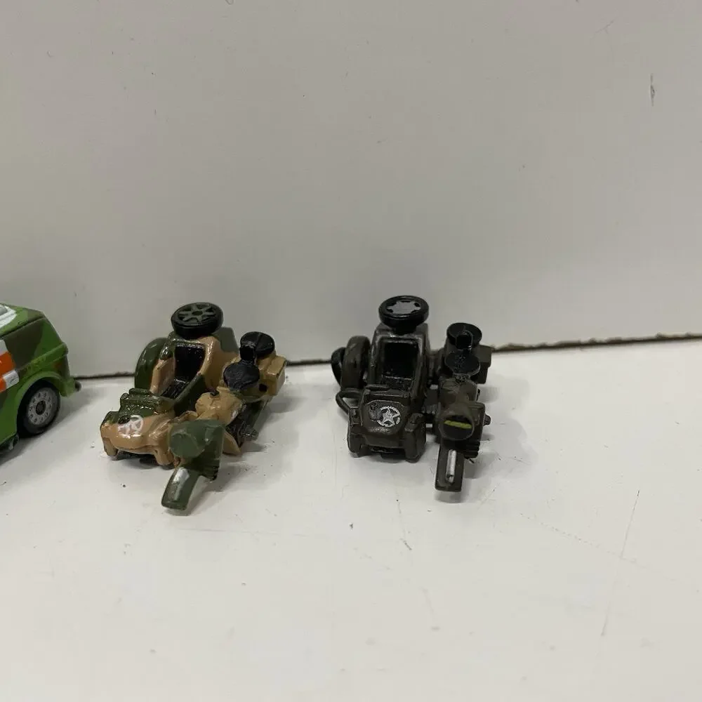VTG Galoob Micro Machines Military Lot Of 6 Trucks Tank Vehicles *Motorcycles